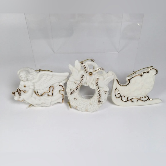 Vintage Avon Porcelain Ornament Trio, 24 K Gold Accents, Christmas Ornaments. - Picture 1 of 4